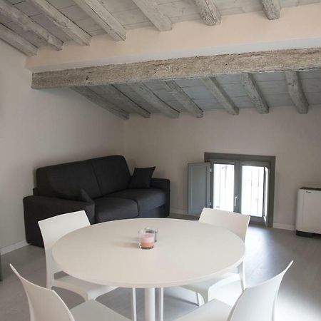 Apartamento Residenza La Torre Mantua Exterior foto