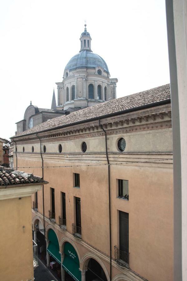 Apartamento Residenza La Torre Mantua Exterior foto