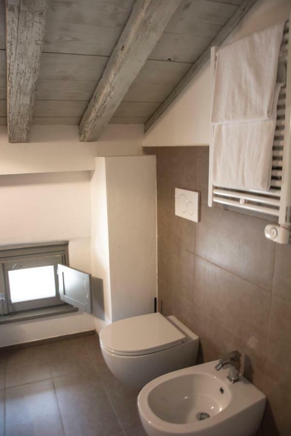 Apartamento Residenza La Torre Mantua Exterior foto